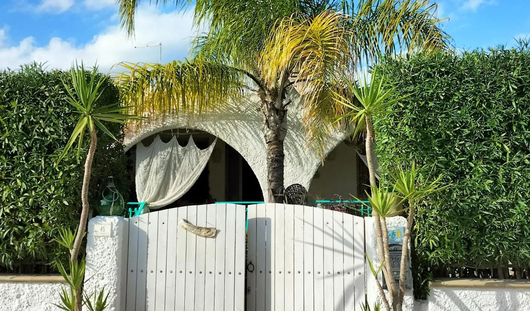 Les Siciliennes Design Villas In Fontane Bianche Beach Siracusa